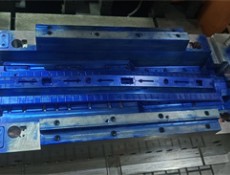 汽車(chē)模具